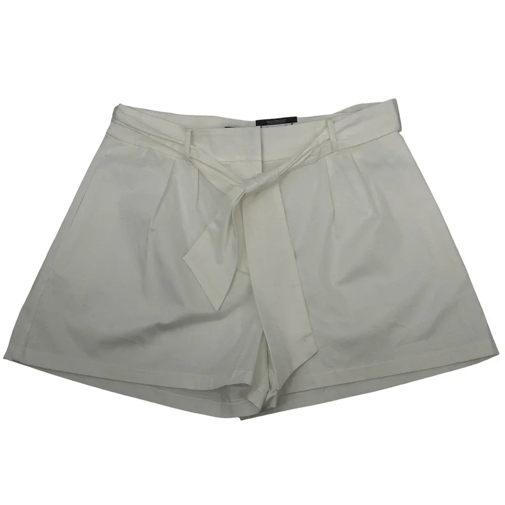 NWT White Tie Waist Paperbag Shorts Size 12 | Summer Resort Coastal - Picture 7 of 7